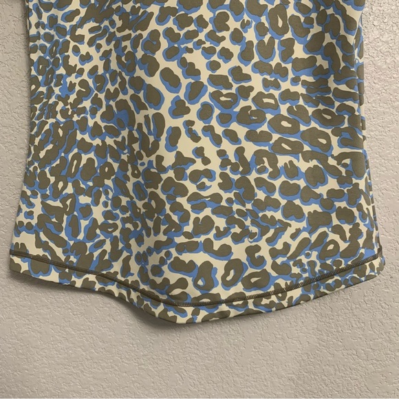 J McLaughlin Shirt Top Womens S Catalina Cloth Leopard Print Golf Tennis 1/4 Zip - Picture 15 of 16